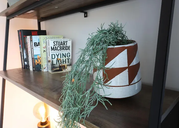 Birmingham Necairport Interchange Shortstay Homebase