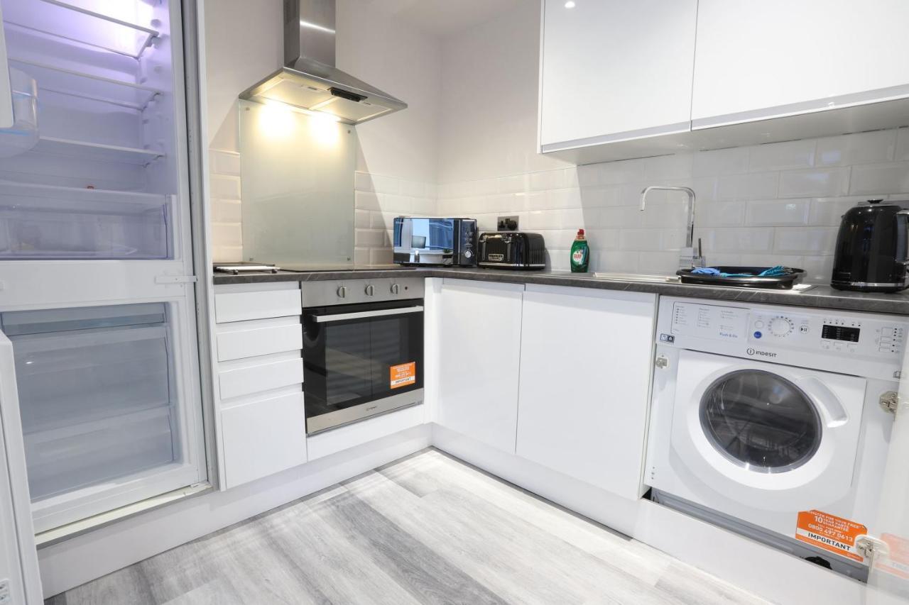Appartamento Necairport Interchange Shortstay Homebase *
