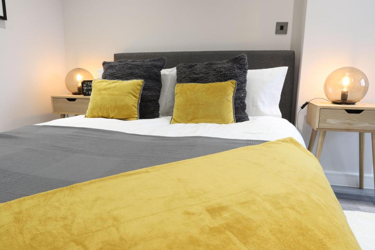 Appartamento Necairport Interchange Shortstay Homebase