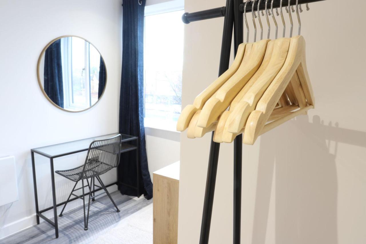 Appartamento Necairport Interchange Shortstay Homebase