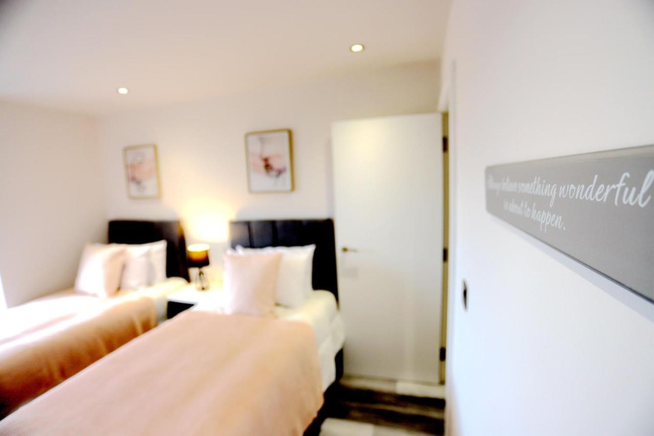 Appartamento Necairport Interchange Shortstay Homebase Birmingham