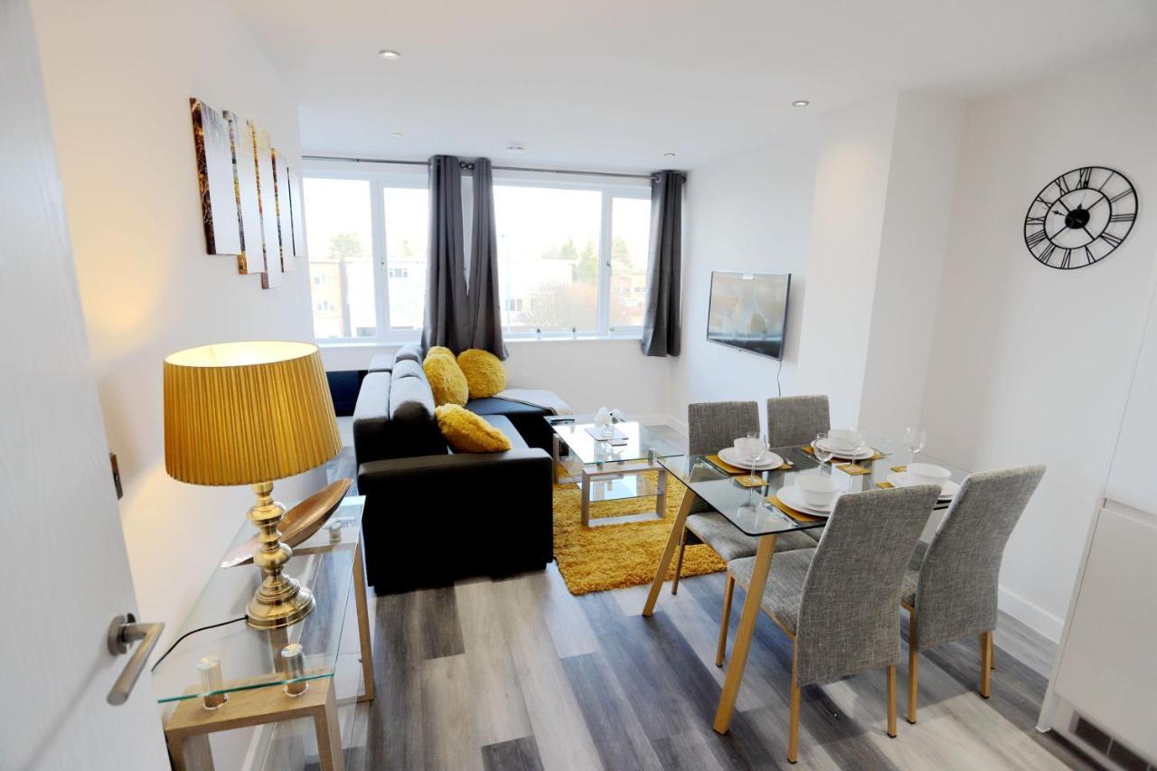 Apartment Necairport Interchange Shortstay Homebase *